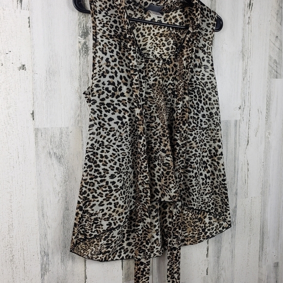 dots sheer cheetah print top women's size medium - Picture 3 of 9
